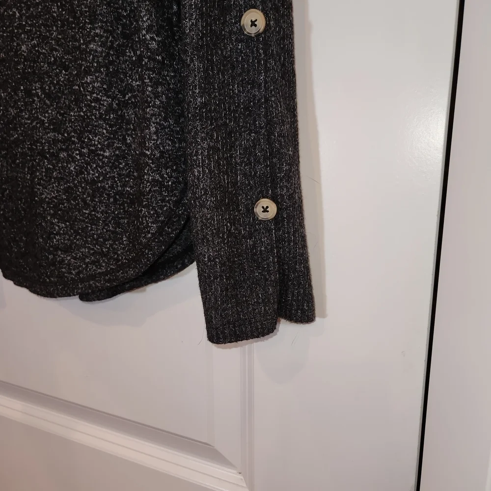 Peace & Pearls Black Cowl Neck Tunic Sweater Size L Long Sleeves Button Detail
